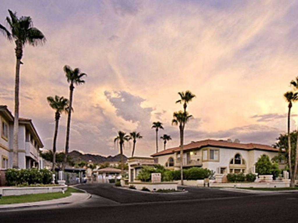 Private Resort Community Surrounded By Mountains W/3 Pool-Spa Complexes, All Heated & Open 24/7/365! Phoenix Eksteriør bilde
