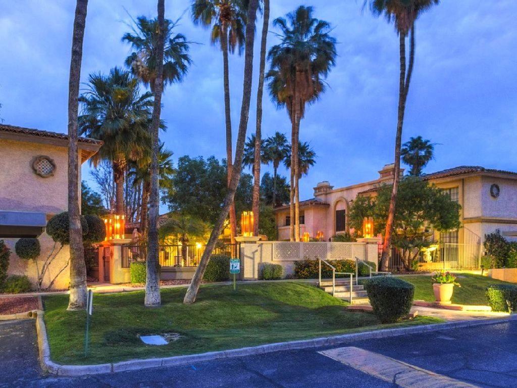 Private Resort Community Surrounded By Mountains W/3 Pool-Spa Complexes, All Heated & Open 24/7/365! Phoenix Eksteriør bilde