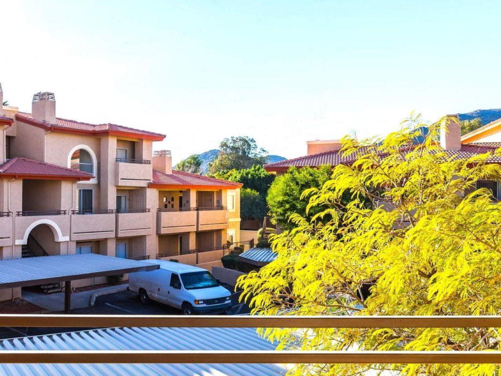 Private Resort Community Surrounded By Mountains W/3 Pool-Spa Complexes, All Heated & Open 24/7/365! Phoenix Rom bilde